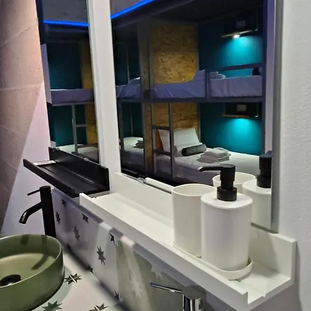 Hostel 