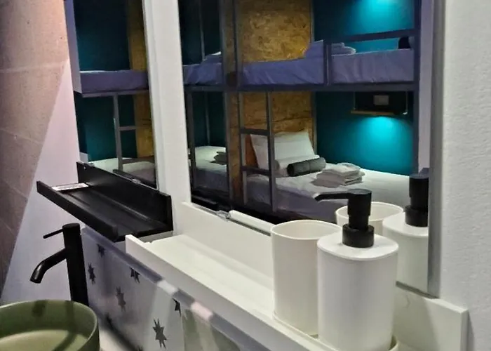 Hostel 